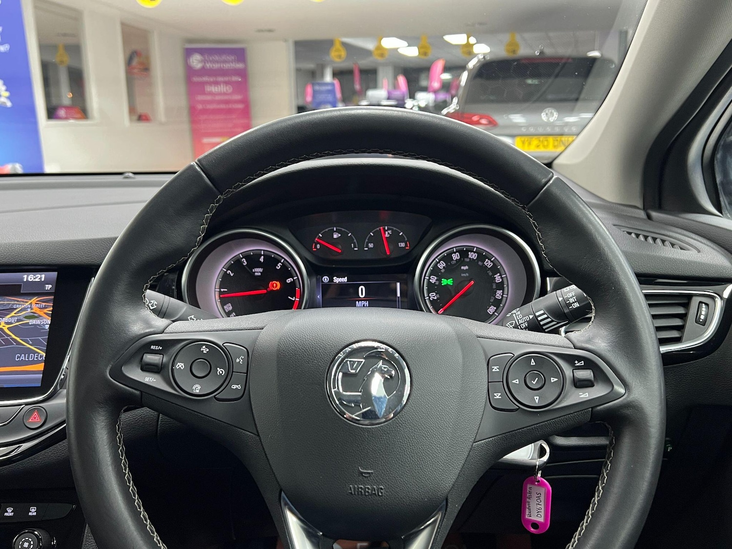 Used Vauxhall Astra 2017 for sale - 76953197: Photo 77