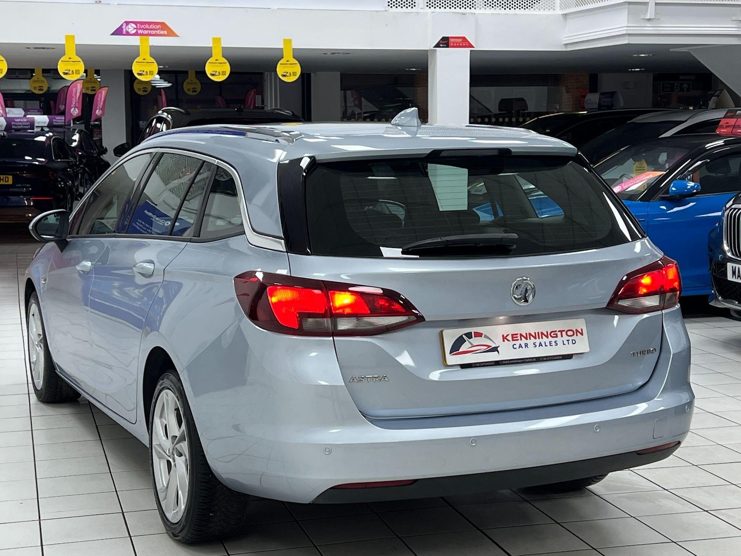 Used Vauxhall Astra 2017 for sale - 76953197: Photo 8