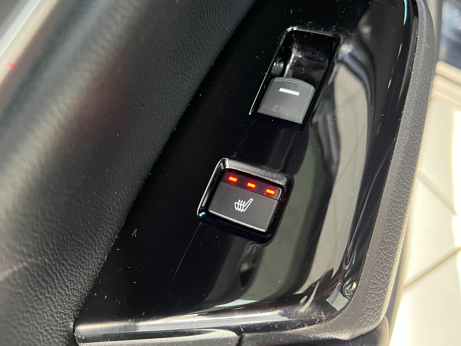 Used Honda CR-V 2018 for sale - 76898324: Photo 28