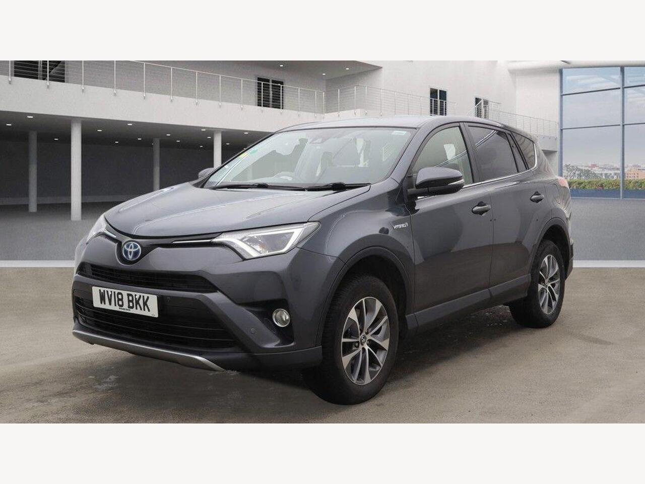 Used Toyota RAV4 2018 for sale - 78025086: Photo 3