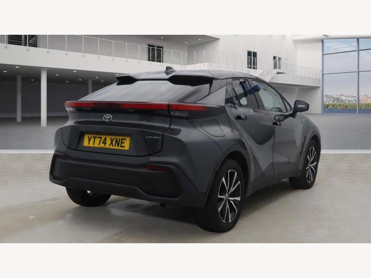 Used Toyota C-HR 2024 for sale - 77743919: Photo 10