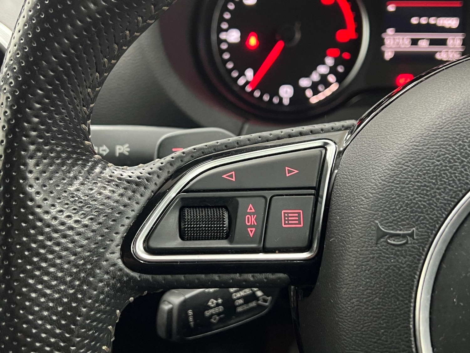 Used Audi A3 2015 for sale - 77060259: Photo 28