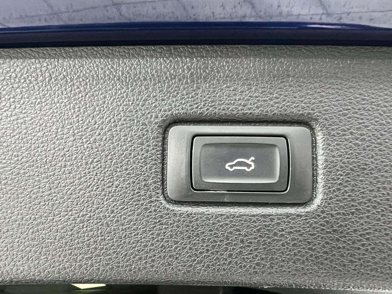 Used Audi Q7 2021 for sale - 77743873: Photo 33