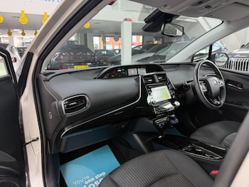 Used Toyota Prius 2019 for sale - 79614715: Photo