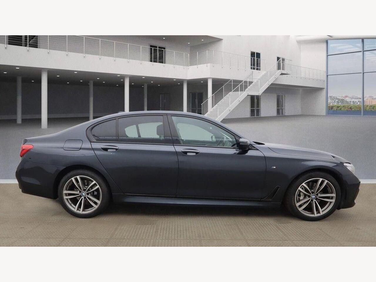 Used BMW 7 Series 2018 for sale - 77743880: Photo 10