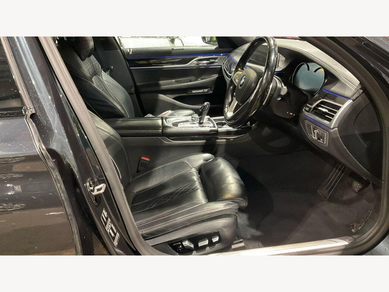 Used BMW 7 Series 2018 for sale - 77743880: Photo 15