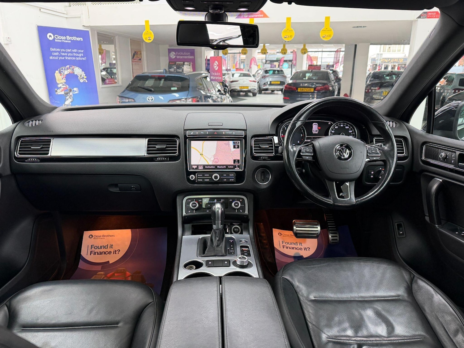 Used Volkswagen Touareg 2015 for sale - 77612493: Photo 18