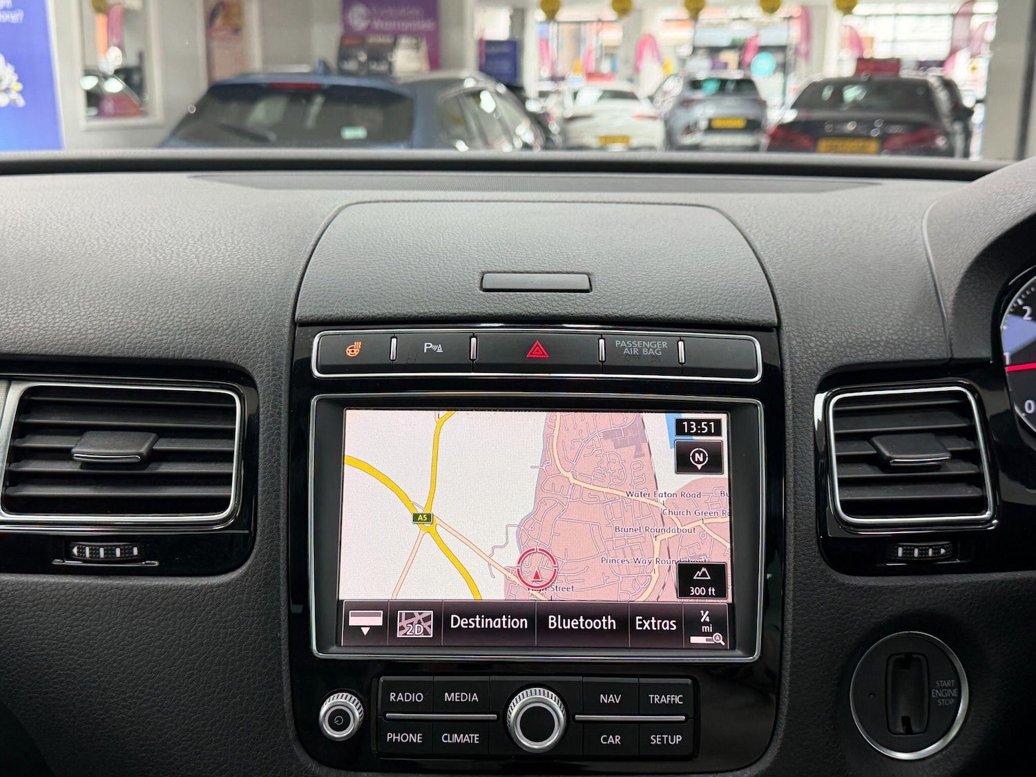 Used Volkswagen Touareg 2015 for sale - 77612493: Photo 4