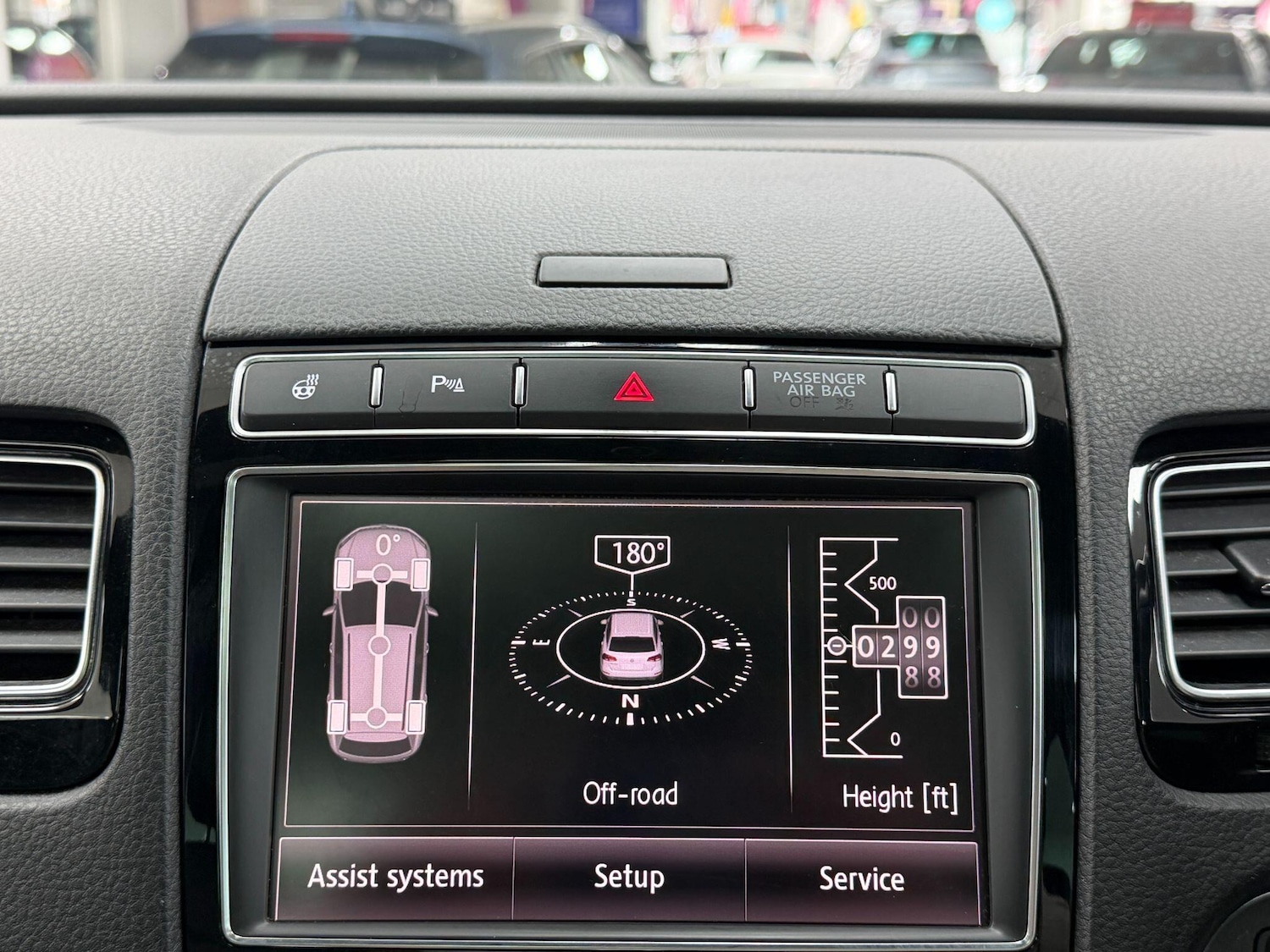 Used Volkswagen Touareg 2015 for sale - 77612493: Photo 48