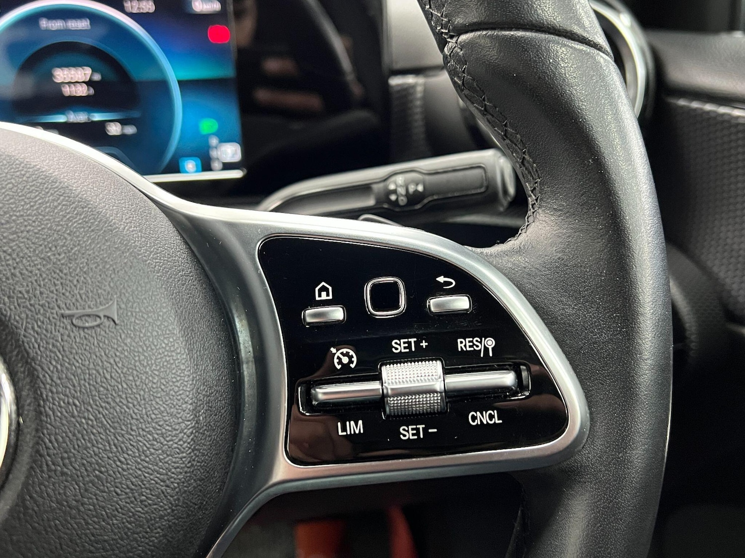 Used Mercedes-Benz A-Class 2019 for sale - 77560010: Photo 34