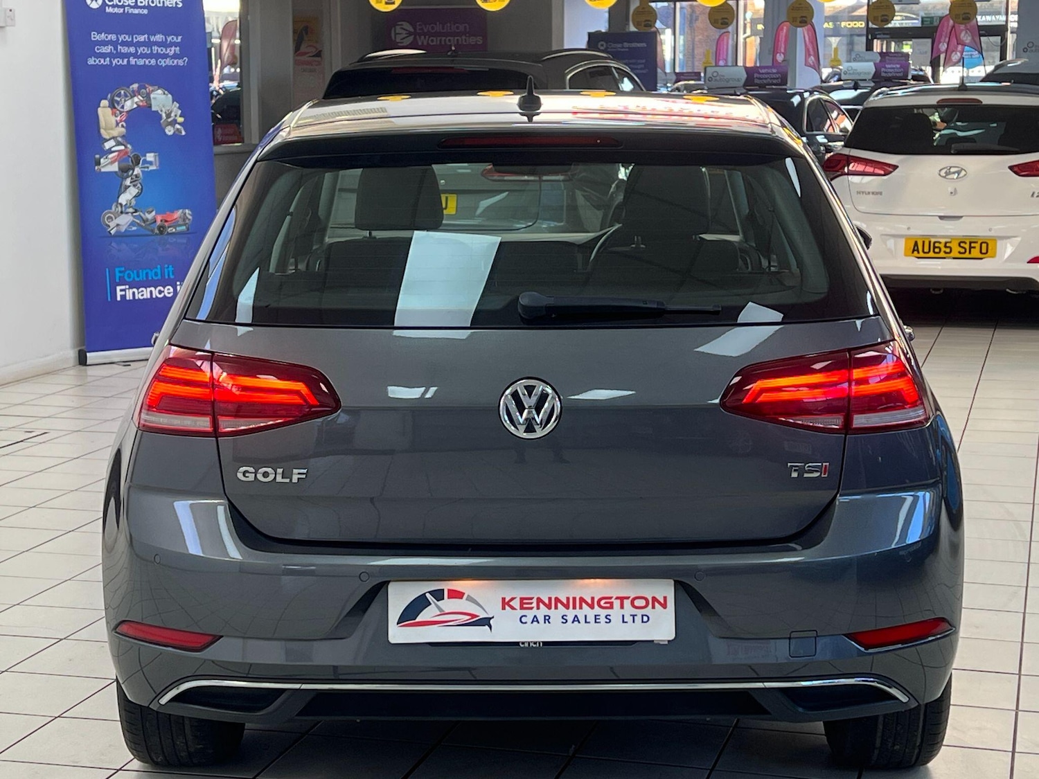 Used Volkswagen Golf 2017 for sale - 77091047: Photo 12