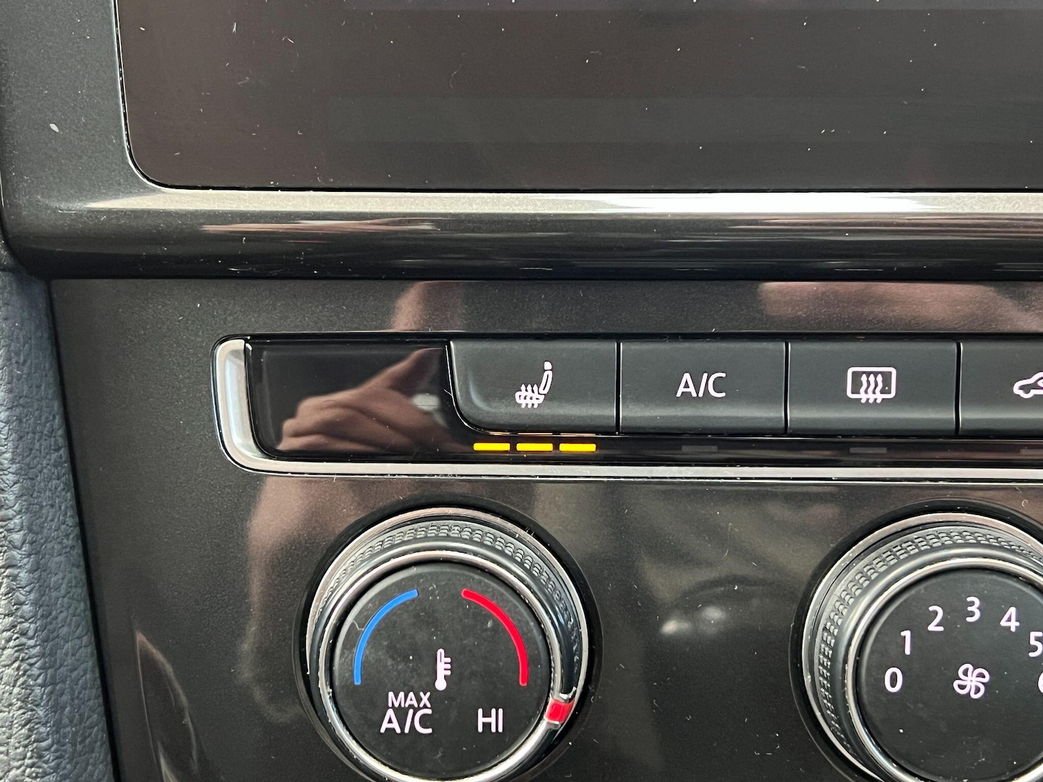 Used Volkswagen Golf 2017 for sale - 77091047: Photo 29