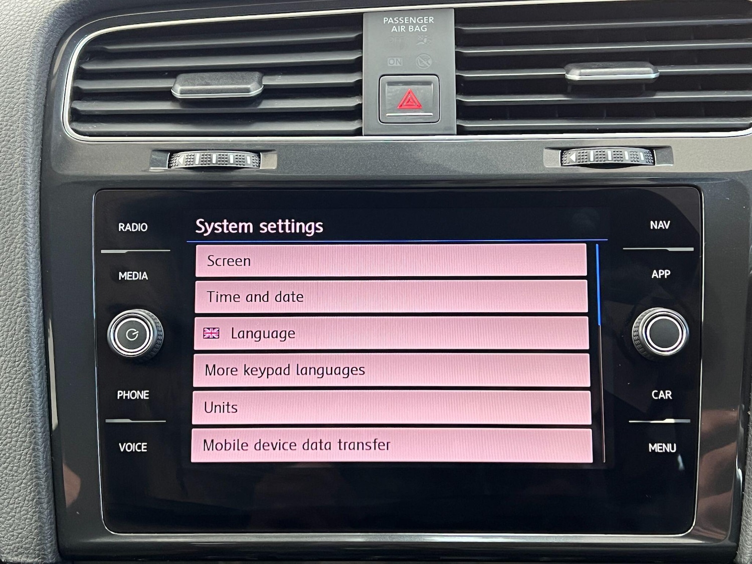 Used Volkswagen Golf 2017 for sale - 77091047: Photo 63