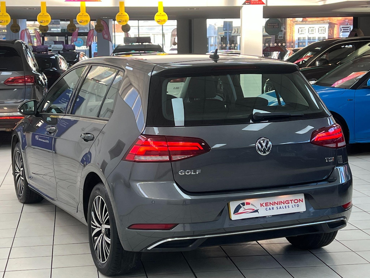 Used Volkswagen Golf 2017 for sale - 77091047: Photo 7