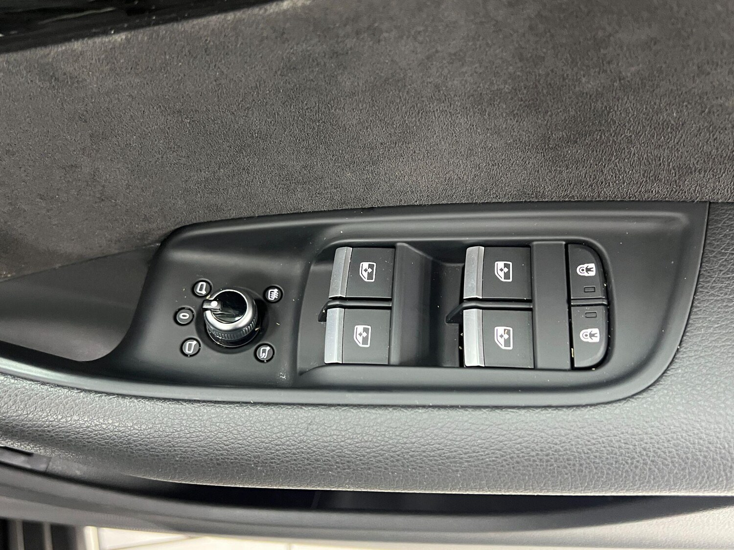 Used Audi Q7 2021 for sale - 76898406: Photo 35