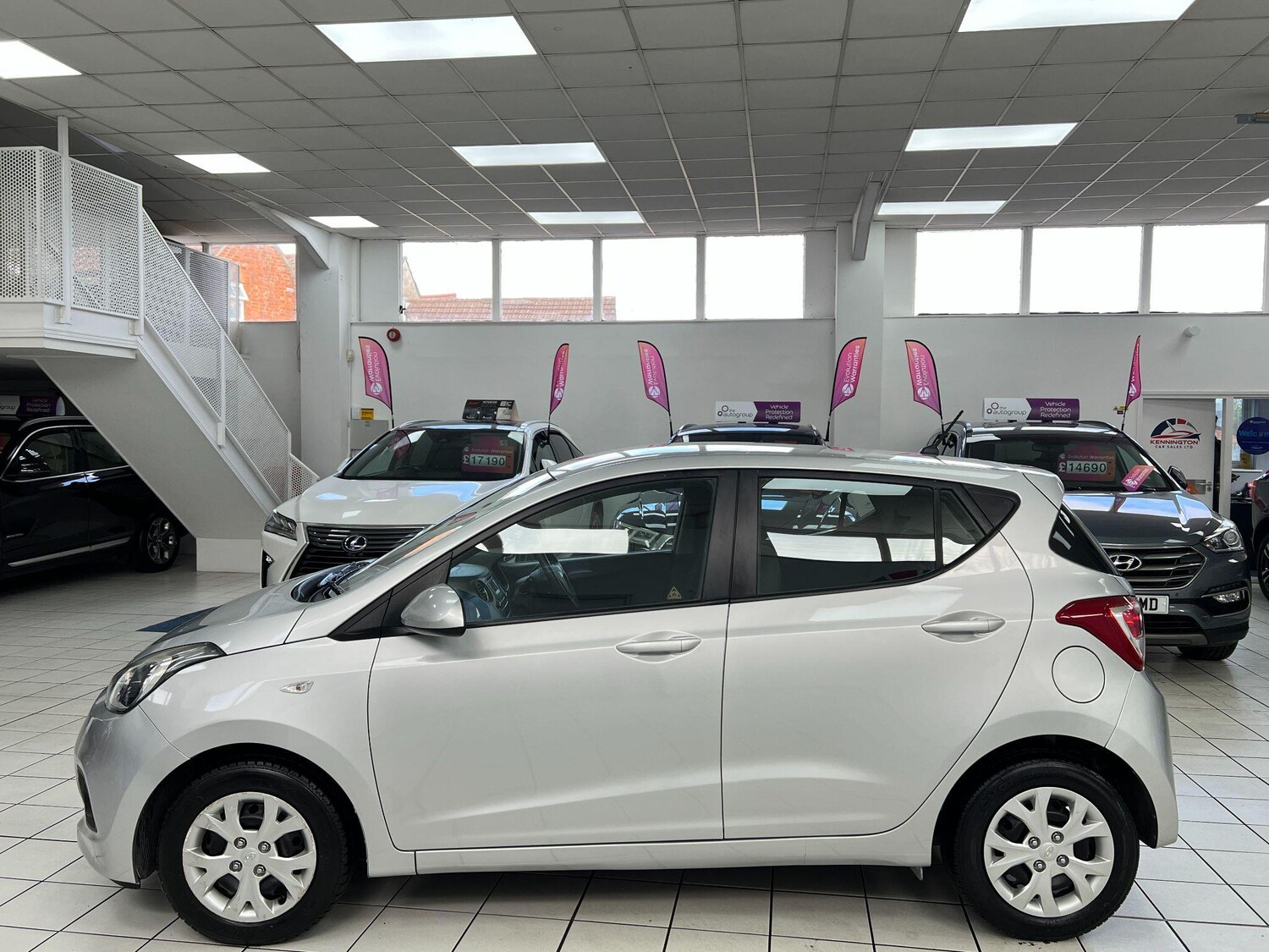 Used Hyundai i10 2015 for sale - 76899328: Photo 14
