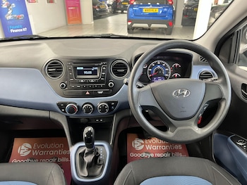 Used Hyundai i10 2015 for sale - 76899328: Photo