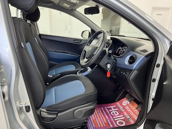 Used Hyundai i10 2015 for sale - 76899328: Photo