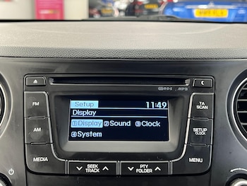 Used Hyundai i10 2015 for sale - 76899328: Photo