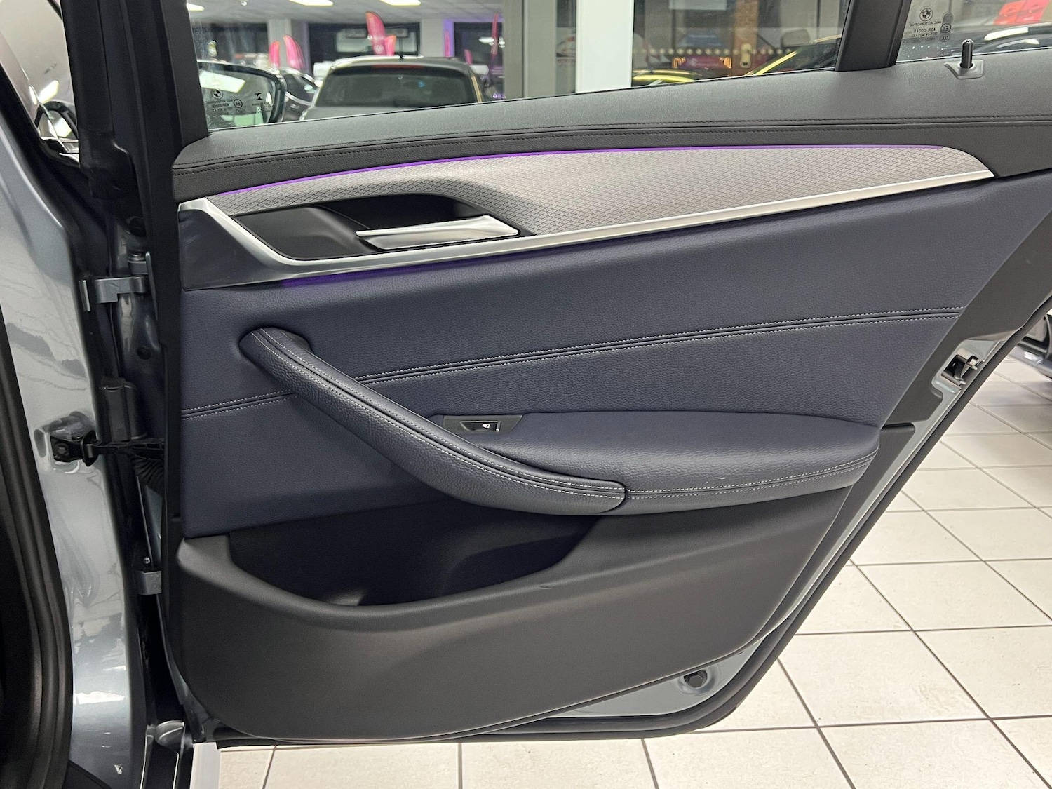 Used BMW 5 Series 2017 for sale - 76898506: Photo 37