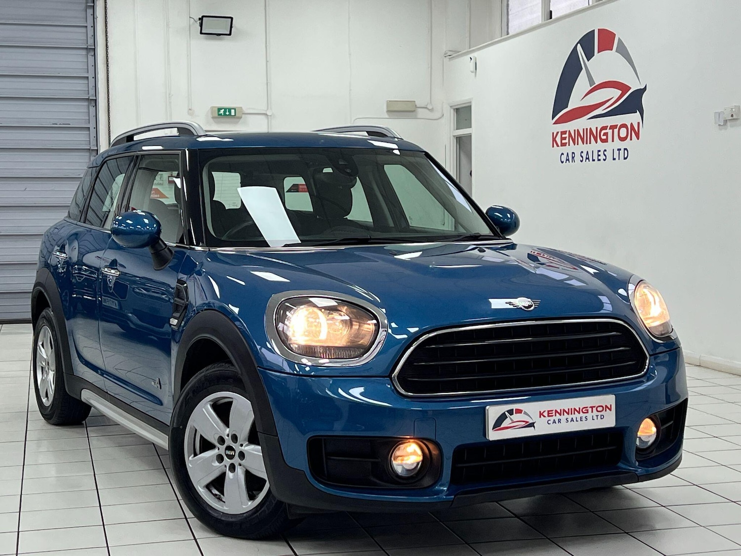 Used MINI Countryman 2019 for sale - 77330978: Photo 1
