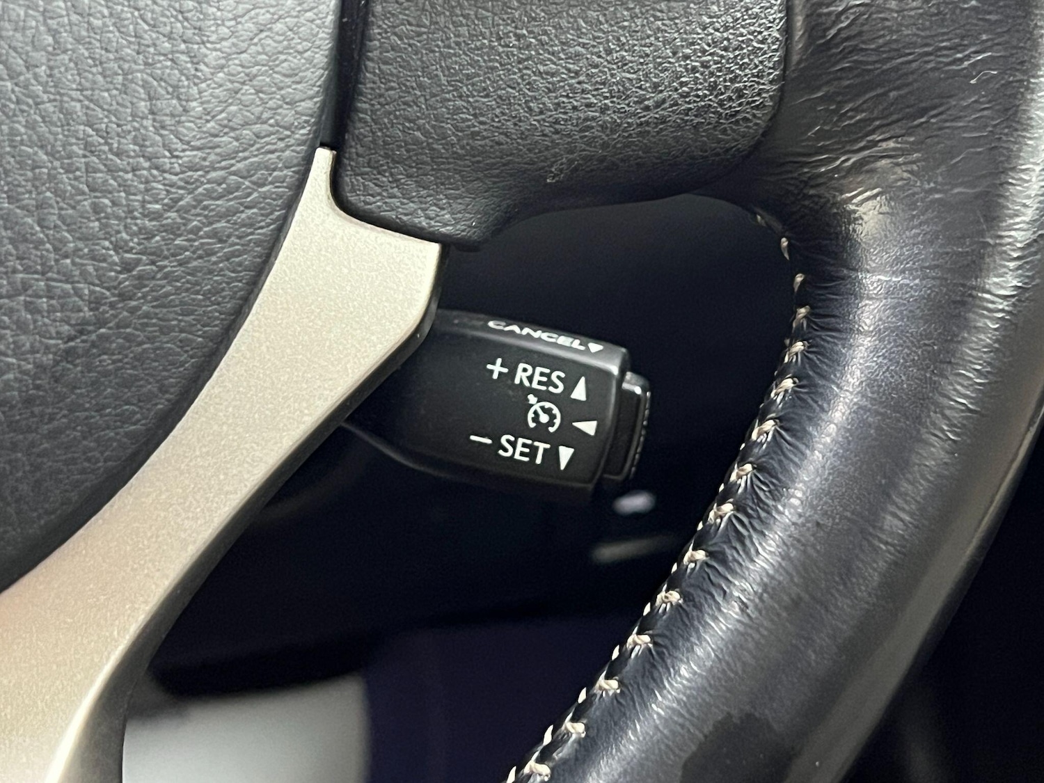 Used Lexus IS 2016 for sale - 77559981: Photo 29