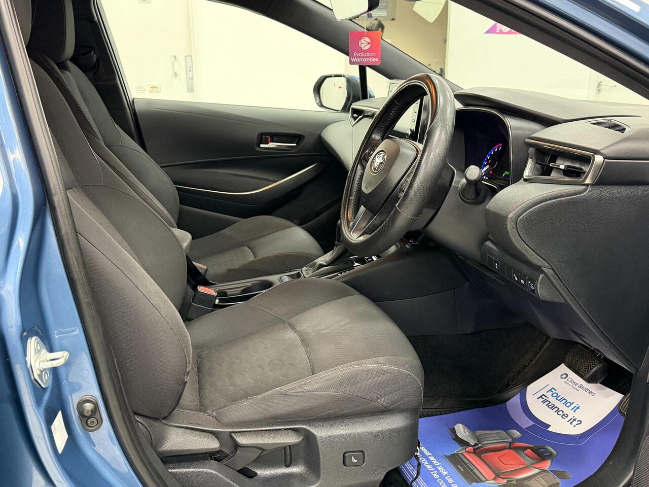 Used Toyota Corolla 2020 for sale - 77899303: Photo 3