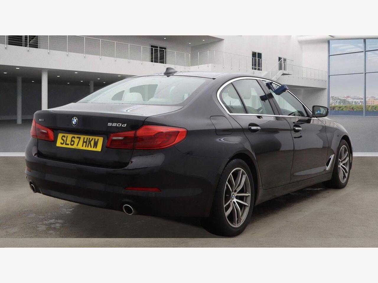 Used BMW 5 Series 2017 for sale - 77841012: Photo 10