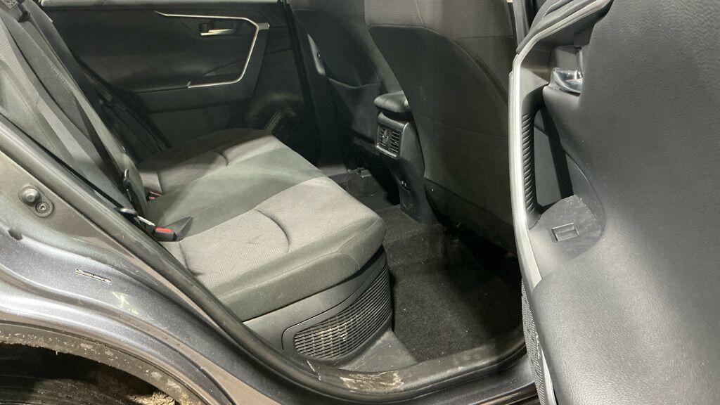 Used Toyota RAV4 for sale - 77412287: Photo 17