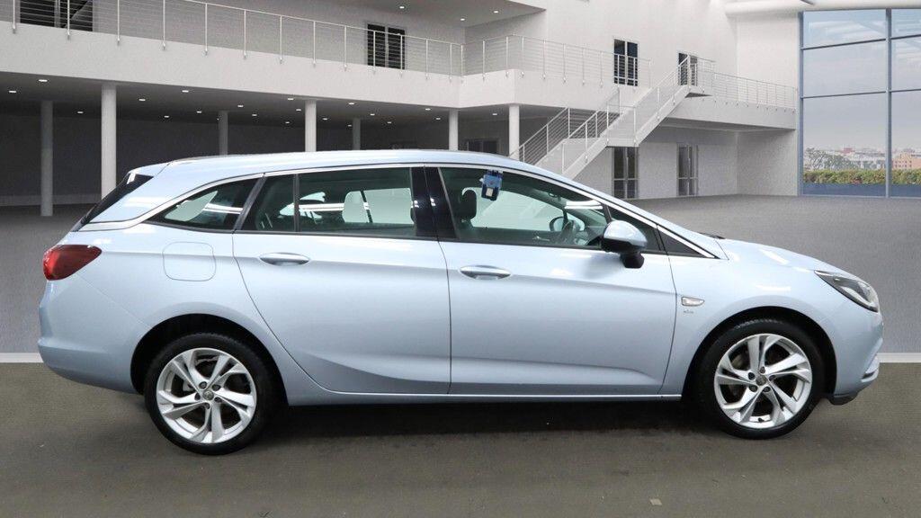 Used Vauxhall Astra 2017 for sale - 76898392: Photo 8