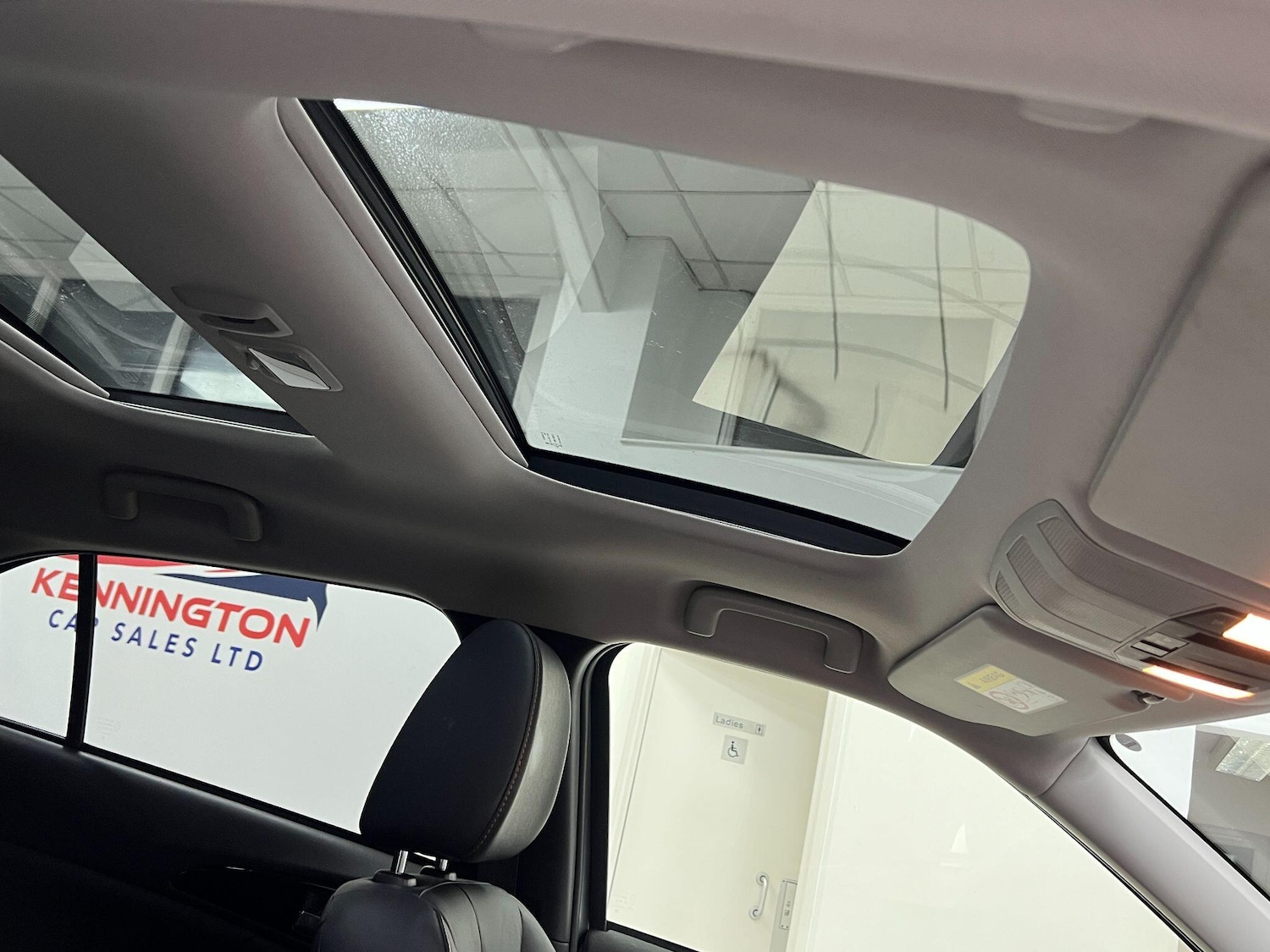 Used Mitsubishi Eclipse Cross 2018 for sale - 77166439: Photo 79