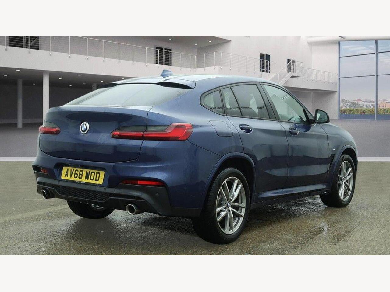 Used BMW X4 2018 for sale - 77795428: Photo 10