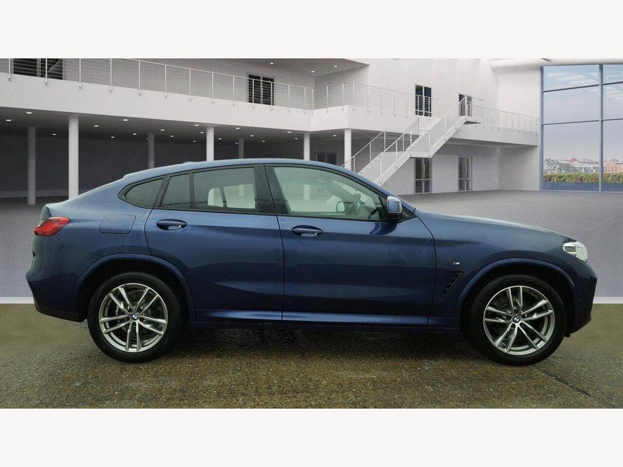 Used BMW X4 2018 for sale - 77795428: Photo 9