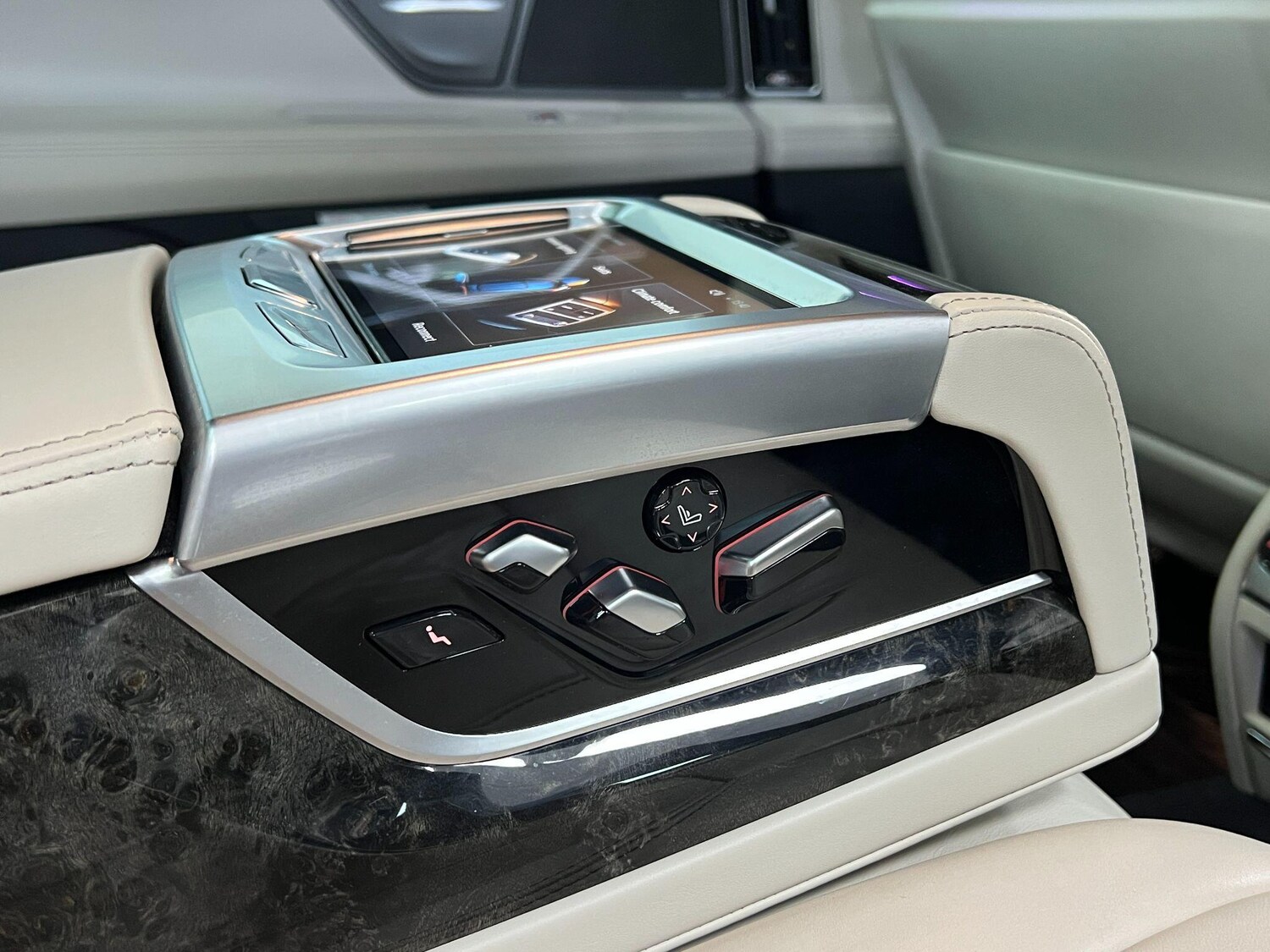 Used BMW 7 Series 2016 for sale - 76898405: Photo 43