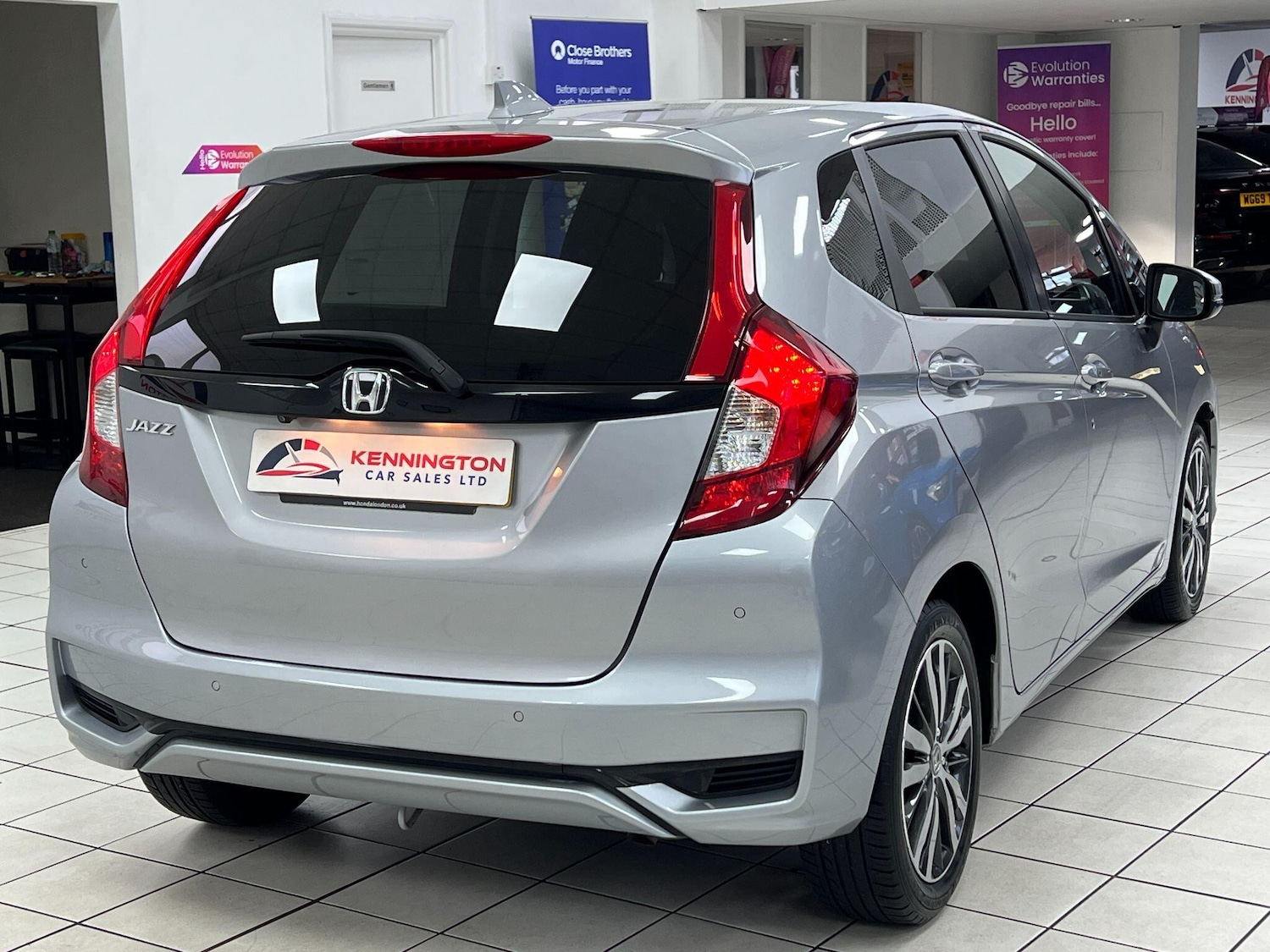 Used Honda Jazz 2019 for sale - 76899399: Photo 17