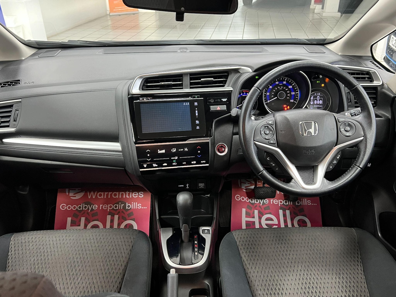 Used Honda Jazz 2019 for sale - 76899399: Photo 2