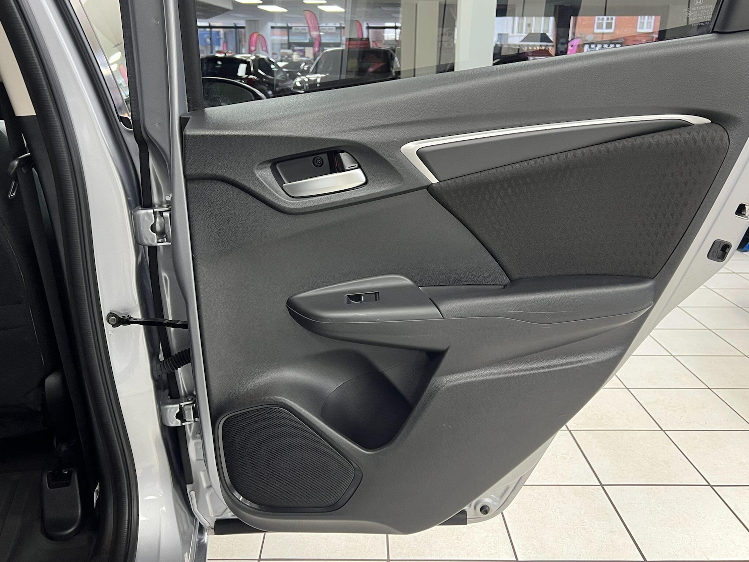 Used Honda Jazz 2019 for sale - 76899399: Photo 33