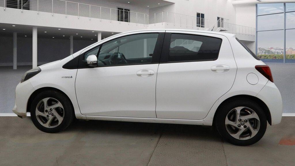 Used Toyota Yaris 2016 for sale - 77633748: Photo 7
