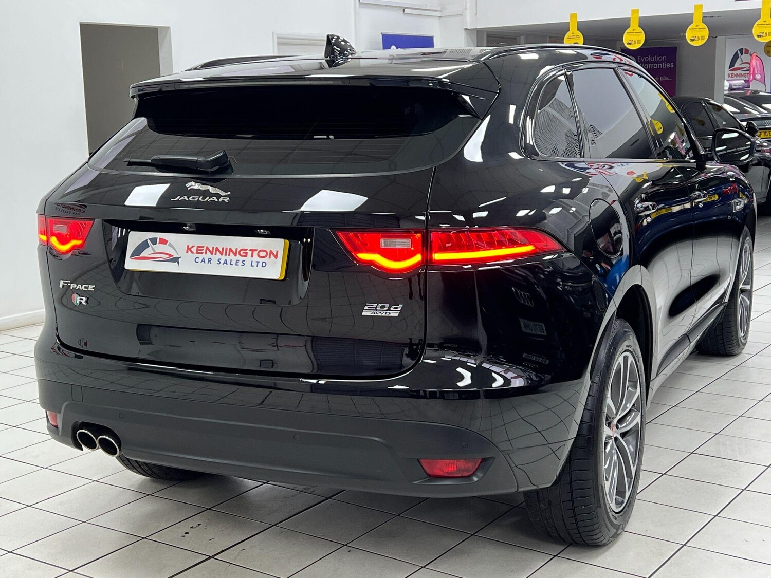 Used Jaguar F-Pace 2018 for sale - 76899361: Photo 17