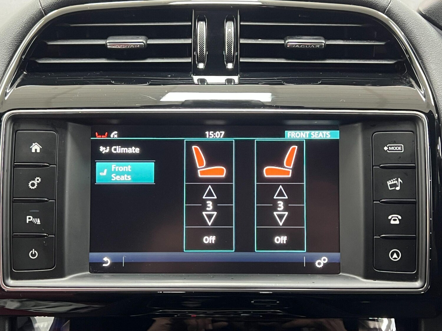 Used Jaguar F-Pace 2018 for sale - 76899361: Photo 45