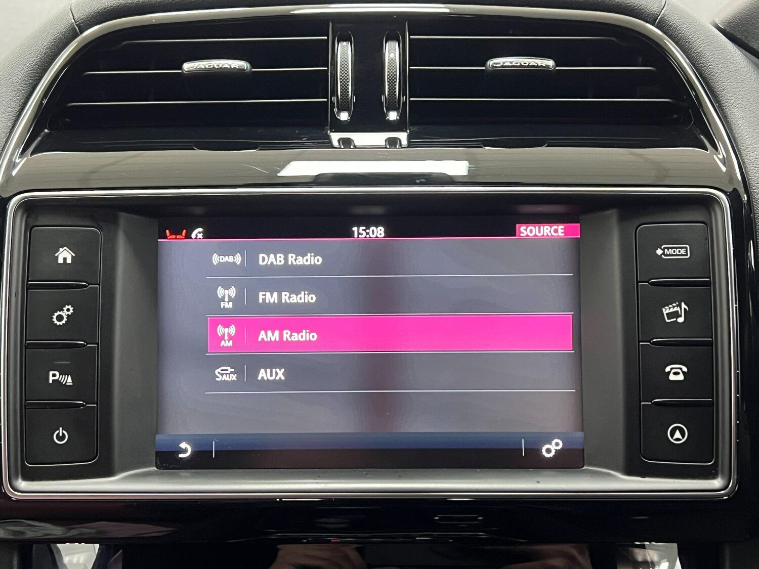 Used Jaguar F-Pace 2018 for sale - 76899361: Photo 49