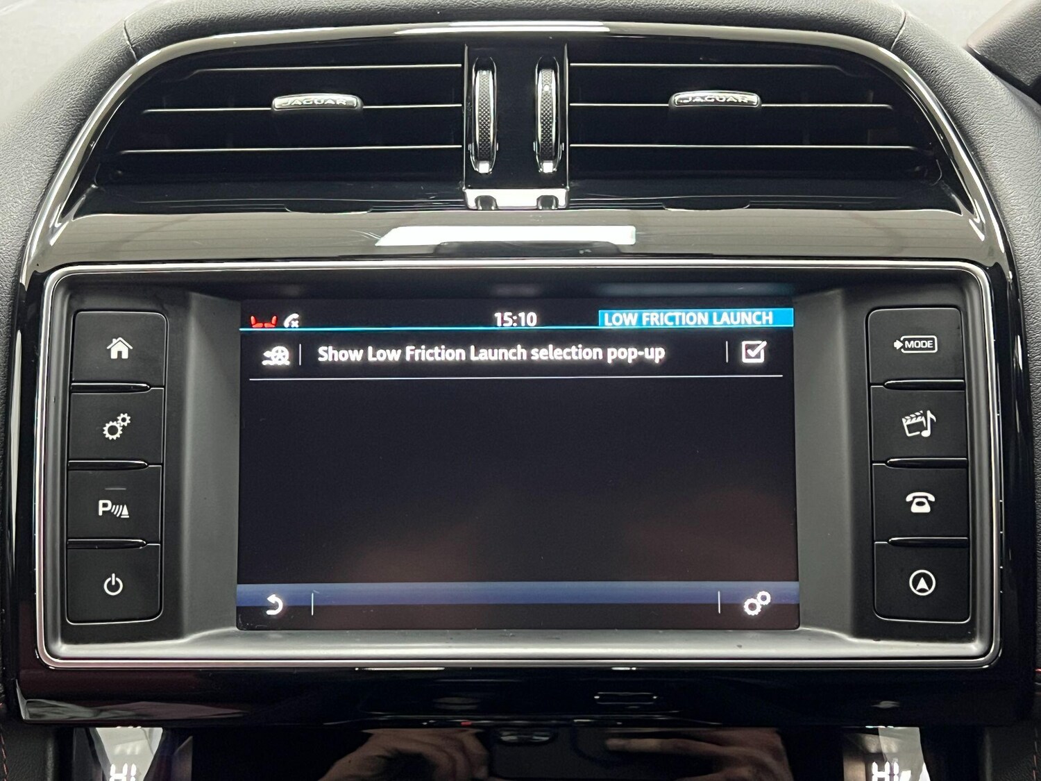 Used Jaguar F-Pace 2018 for sale - 76899361: Photo 61