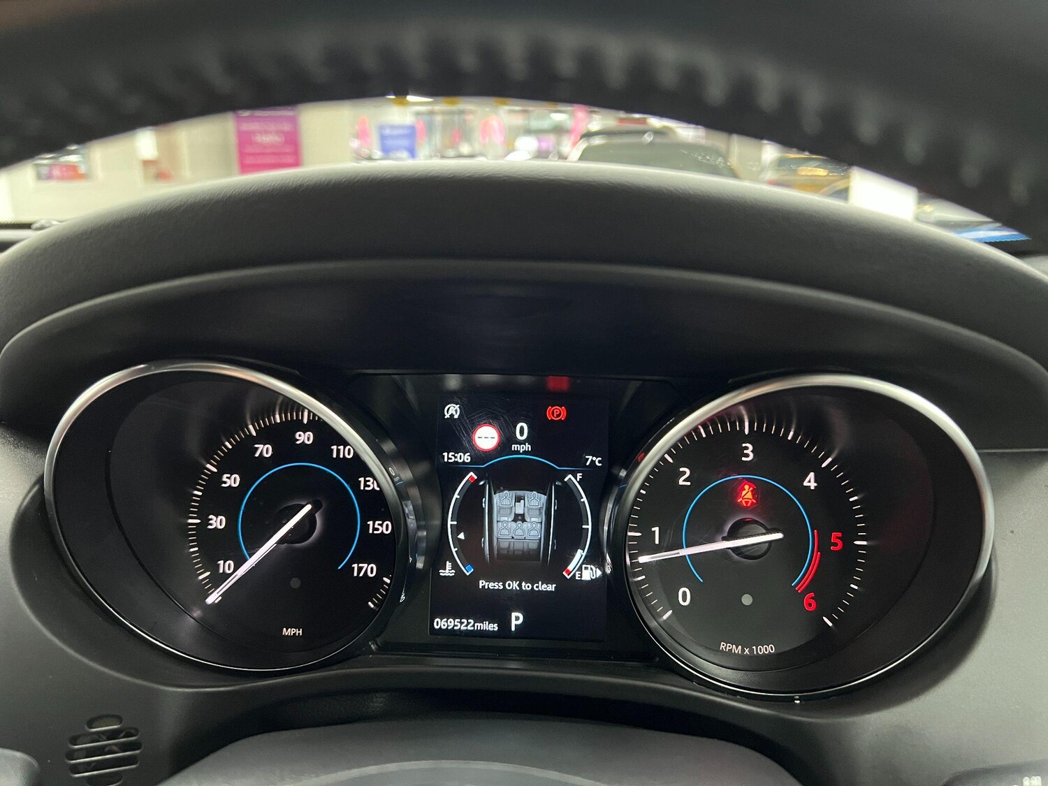 Used Jaguar F-Pace 2018 for sale - 76899361: Photo 66