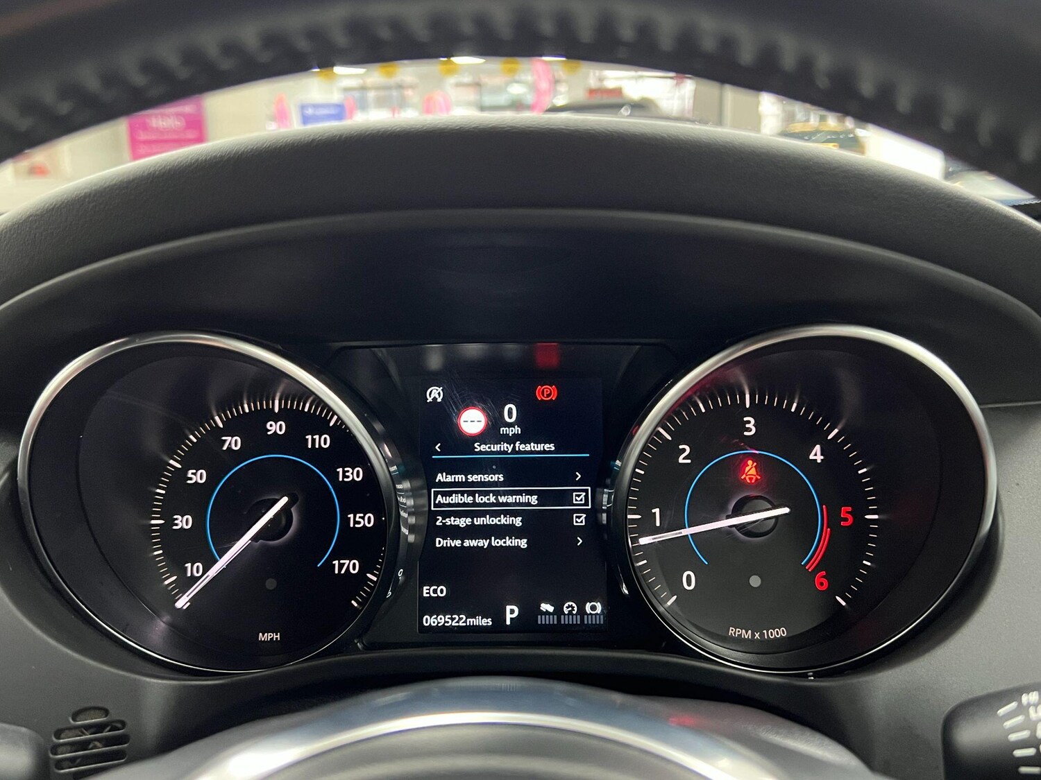 Used Jaguar F-Pace 2018 for sale - 76899361: Photo 78