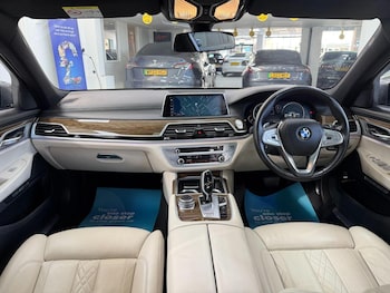 Used BMW 7 Series 2017 for sale - 79389415: Photo
