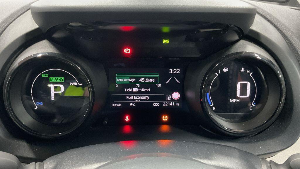 Used Toyota Yaris 2021 for sale - 77573994: Photo 11