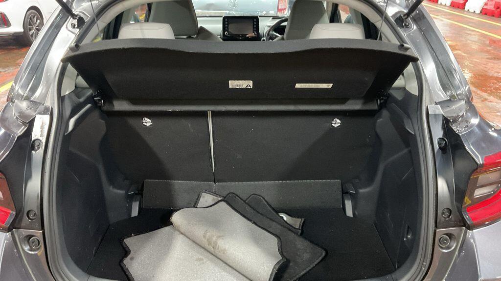 Used Toyota Yaris 2021 for sale - 77573994: Photo 12