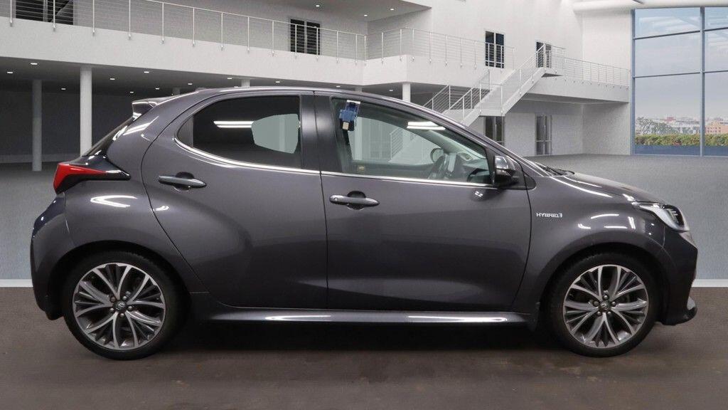 Used Toyota Yaris 2021 for sale - 77573994: Photo 5