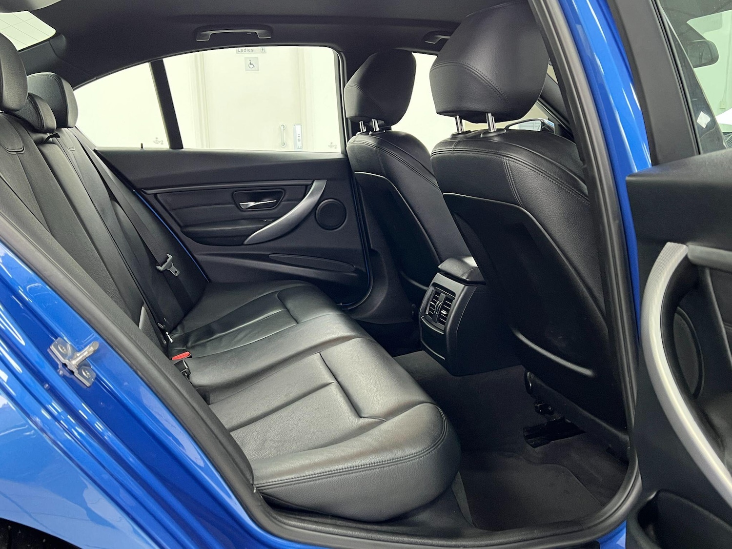 Used BMW 3 Series 2013 for sale - 77163307: Photo 20