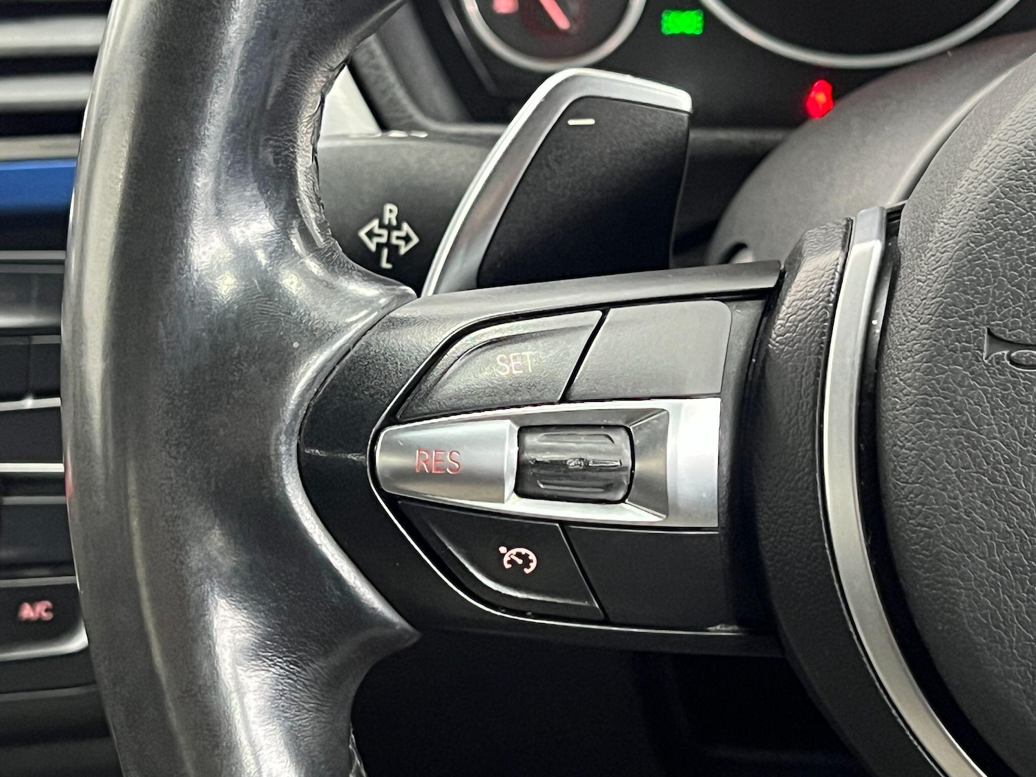 Used BMW 3 Series 2013 for sale - 77163307: Photo 24